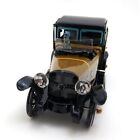 Vintage Spain Car Wind Up Tin Toy