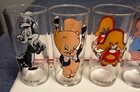 Vintage 1973 Looney Tunes Pepsi Collector Series Glasses Federal  Black Letters