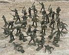 Marx Ww2 Battleground U s  Plastic Toy Army Men Soldiers 2  Vintage Lot Of 36