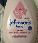 Johnson s Baby Moisturizing Pink Lotion With Aloe Vit B5 33 8 Fl Oz Hypoallergen