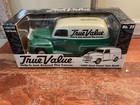 Ertl Collectibles 1 25 Scale Die Cast True Value 1950 Ford Panel Van Bank No  23