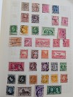 Collection Of 836 New Zealand Stamps In Album