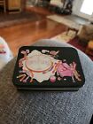 Vintage Travel Sewing Kits Measure Scissor Thimble Thread Needle Storage Box 