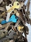Lot Of 85 Piece Misc  Vintage Uncut Keys In Brass Aluminum Nickel Mix