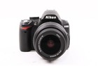 Used Nikon D3000 Digital Slr Camera W  18-55mm Vr Lens