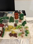 Large Vintage Army Men Military Toy Lot 100  Soldiers Accessories