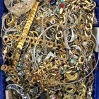        2 Lb Tangled Jewelry Treasure Lot        Gold   Silver Tone Chains   Unsearched