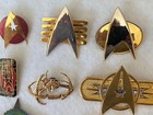 Star Trek 21 Never Worn Or Used Pin   Key Chain Lot 1