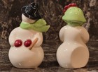Vintage 1950 s Unique Nesting Snowman Couple Christmas Salt   Pepper Shaker Set