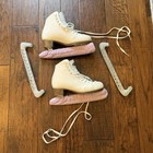 Riedell 115 White Figure Skates Women   s Size 6w With Blade Guards   Soakers