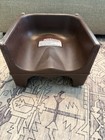 Cambro Child Booster Seat 100bc Brown Hard Plastic Restaurant Style Made In Usa