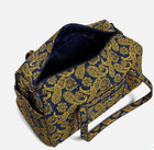 Vera Bradley Navy Gold Bandana 3pc Lg Duffel   Vera Tote   Blanket  new   305