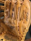 Pete Rose Signed Baseball Glove Macgregor Rare Hof Vintage Cincinnati Reds