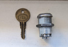 Original Seeburg 3w1 3w100 Wallbox Lock Key S087
