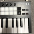 Novation Launchkey 25 Mk3 25-key Midi Keyboard Controller  Pad Triggers  Usb Out