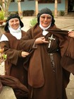 Nuns Vintage Holy Land Pilgrimage Jerusalem Olive Wood   Bronze Crucifix Cross