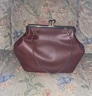 Coach Brown Leather Kiss Lock Frame Shoulder Bag Gold Hardware Inner Pockets