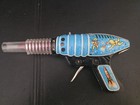 Vintage Space Gun Toy Astronaut Cosmonaut Alien Rocket Pistol Lemezaru Muvek