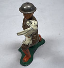 1930 s Vintage Barclay Manoil Lead Metal Wwi Soldier Messenger Pigeon Handler