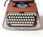 Vintage 1960s Smith Corona Golden Shield Courier Manual Typewriter Case Brown