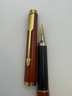 Parker 180 Laque   Laquer Fountain Pen  18k Gold Medium Nib  Jasper Red Quartz