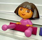 2006 2 Pc Dora The Explorer Boots 3d Decorative Wall Pegs Hooks  o 