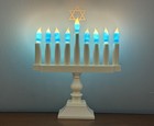 Euc Vintage 1970s Plastic Menorah Candelabra Blue Flame Candle Light 12   wx16   h