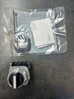 New Allen Bradley Selector Switch 800tc-j2b 2no 2nc Hand-off-auto