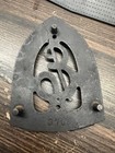 Antique Enterprise Mfg Co Philadelphia Usa Cast Sad Iron Trivet E Logo Black