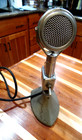 Vintage Shure Ultra Wide Range Crystal Microphone Model 700d Chicagi Illinois