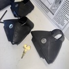 Yakima Control Towers In Great Used Condition   3266  Locks  Key  154 