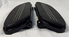 Harley Davidson  Oem Black Streamliner Rider Footboard Set 5050878a 5050877a
