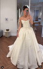 Sleeveless Wedding Dresses Ivory Satin Strapless A Line Beach White Bridal Gowns