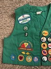 Vintage 1980-1990 Green Girl Scouts Vest 16 1 2 Badges Minneapolis 75 Ann