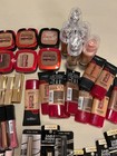 L oreal Paris Makeup Wholesale Lot 100 Pcs   Shelf Pulls