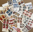 Vintage U s  Christmas Stamp Blocks     25 Unique 4-block Designs     Unused Mnh