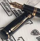      Sheaffer - Vintage Fountain Pen 18k Gold Nib Black   Gold Nm -usa 1986