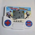 Vintage Wayne Gretzky Brett Hull Electronic Shoot Out Tiger Handheld Game 1988