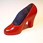 1950   s Red Plastic Pump Shoe Pincushion Dark Navy Insert Friedman Shelby Shoes