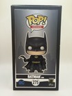 Funko Pop  Vinyl Batman 80th Anniversary Figure With Batarang Dc Universe  275