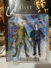 The X Files Series 1 Agent Scully W  Alien Fight The Future Ultra Action Figures