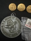 Lot Of Vintage New York City Buttons And Pins
