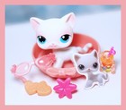 2006 Authentic Lps Littlest Pet Shop  64 White Shorthair Cat Blue Eyes Pink Ears