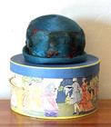 Vintage Women s Feathered Hat Jan Leslie Helios Italy Hunecks Wallpaper Hat Box