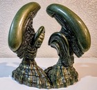 Sideshow Collectibles Alien Mini Bust Pair Exclusive Statue 