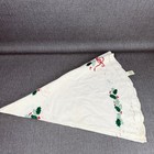 Lenox Christmas 100  Cotton White Holly Berry Embroidered Scalloped Edge 64 