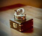 Brass Sundial Compass 3    Inch W  Beautiful Wooden Box Antique Vintage Style Gift