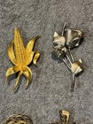 Vintage Brooch Lot Of 21 Brands Are Avon And Unbranded Sizes Range From 1 To 4in