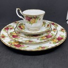 Royal Albert Old Country Roses Five Piece Place Setting