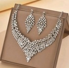 Exquisite Vintage Inspired Necklace Earrings Set For Sophisticated Women Special